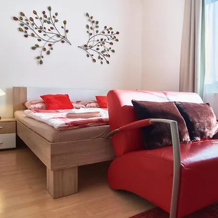 Appartement Cozy With Terrace Near Castle